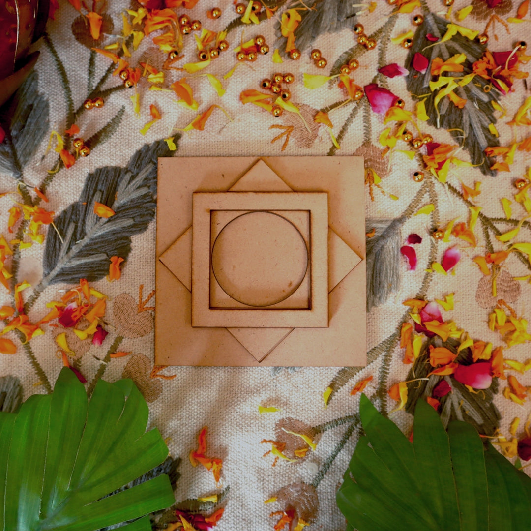 Yesham Tea Light Candle Holder