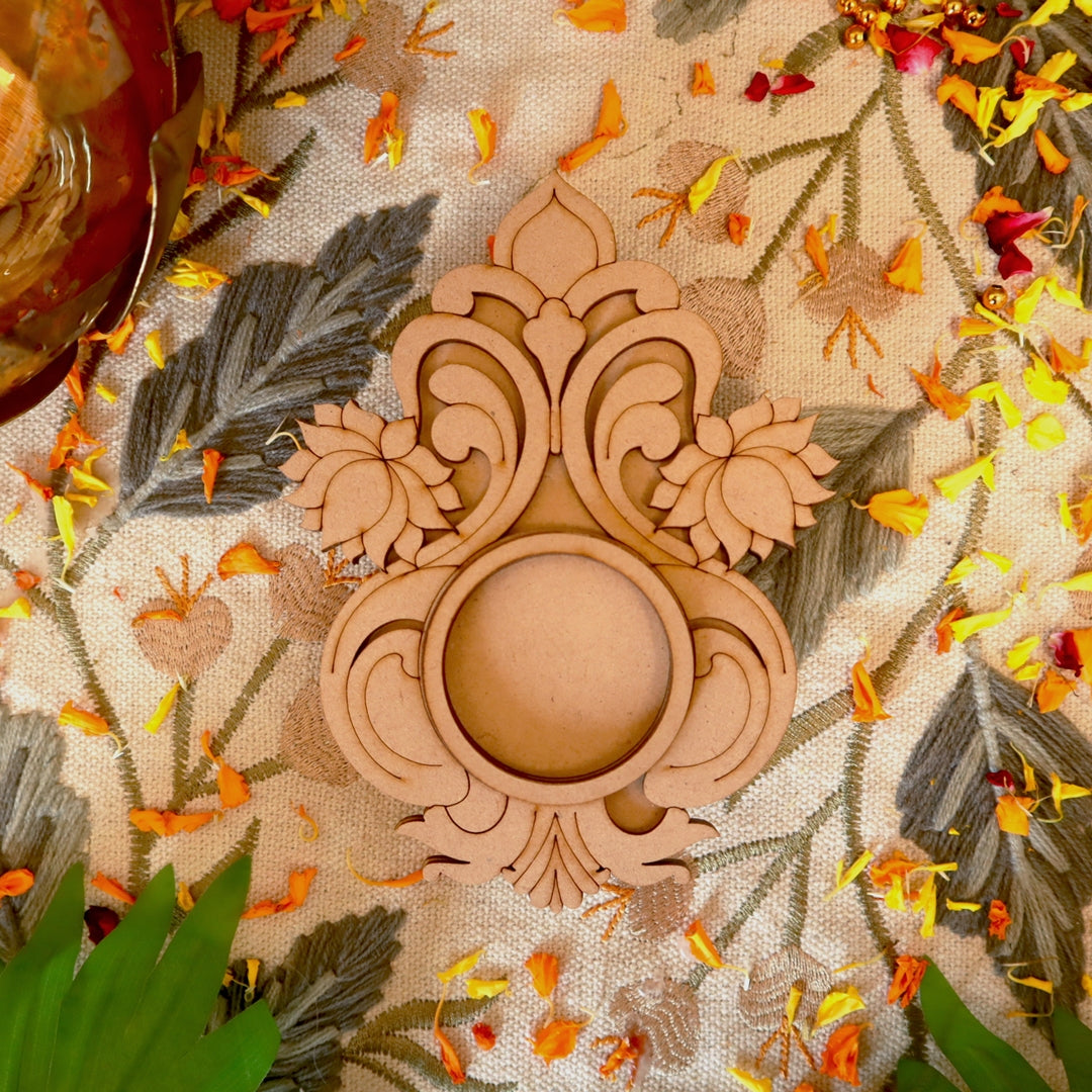 Kireet Tea Light Candle Holder