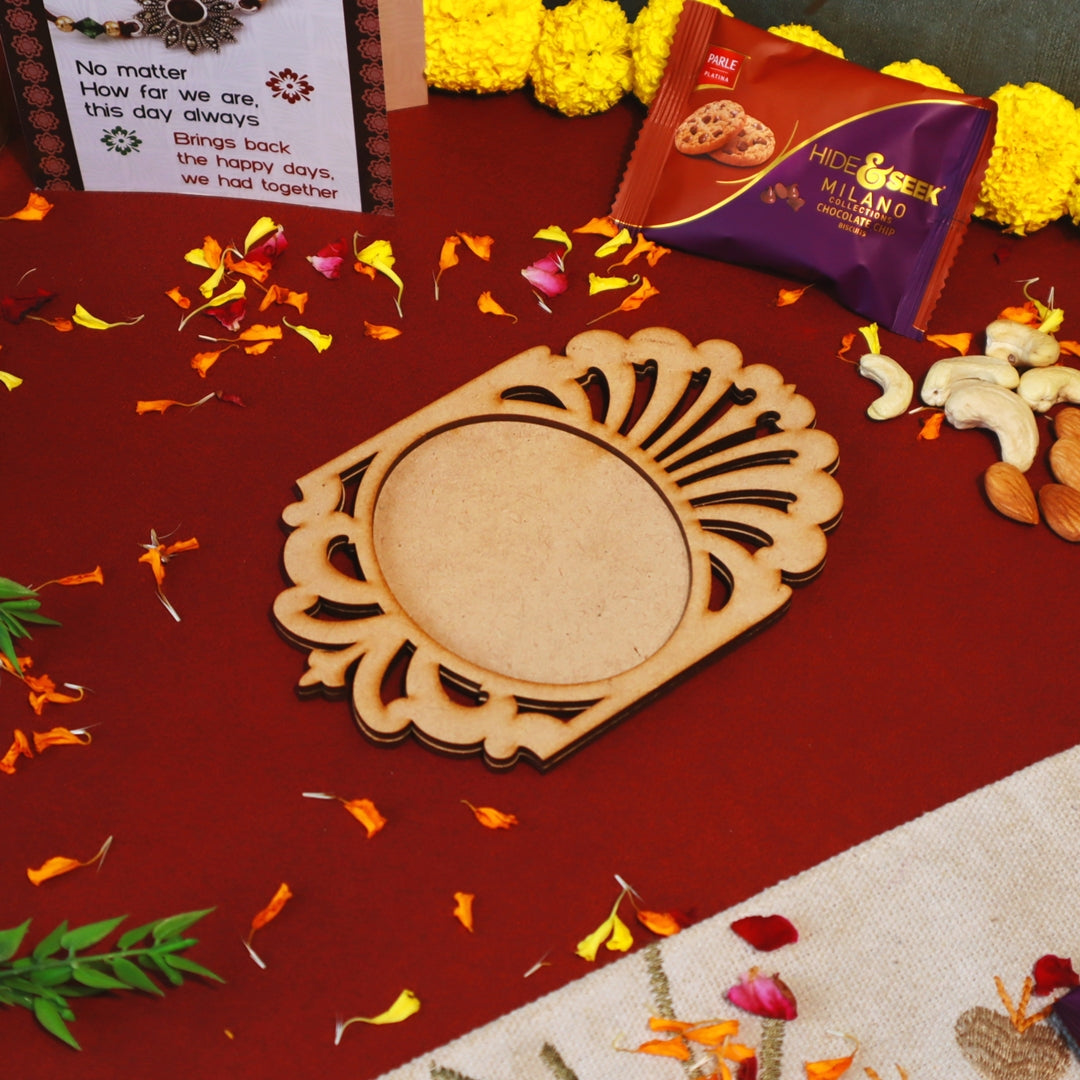 Envelop Mini Platter Photo Magnet Crown