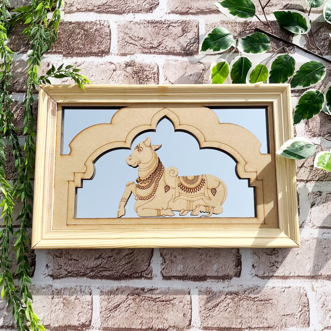 Arch Crown Mirror Urvashi