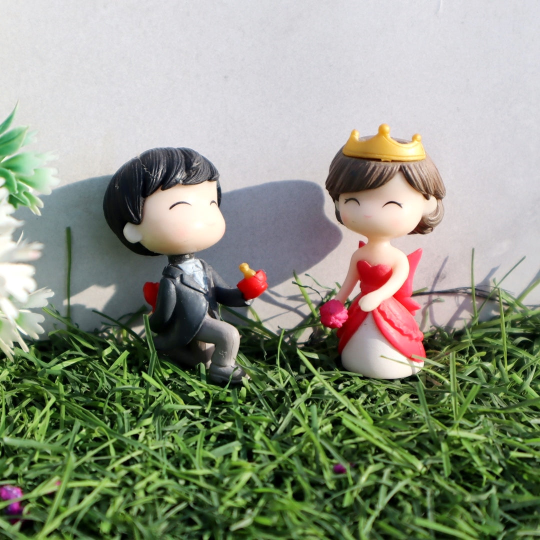 Miniature Couple P