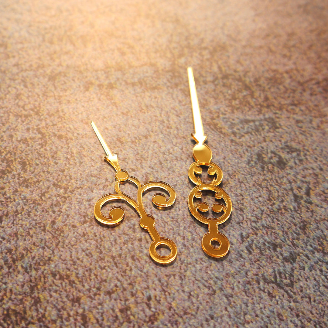 Victorian Clock Hand Needle C