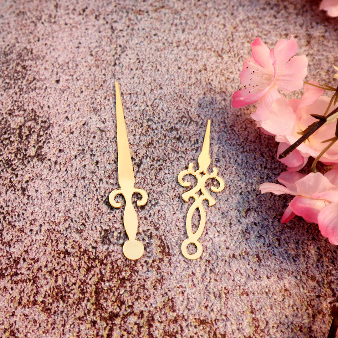 Victorian Clock Hand Needle E
