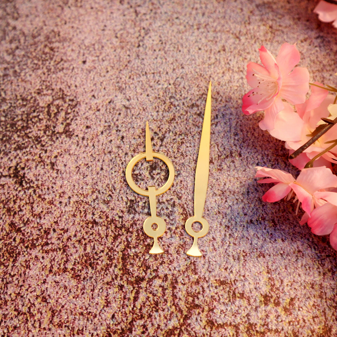 Victorian Clock Hand Needle M