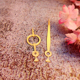 Victorian Clock Hand Needle M