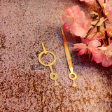 Victorian Clock Hand Needle M