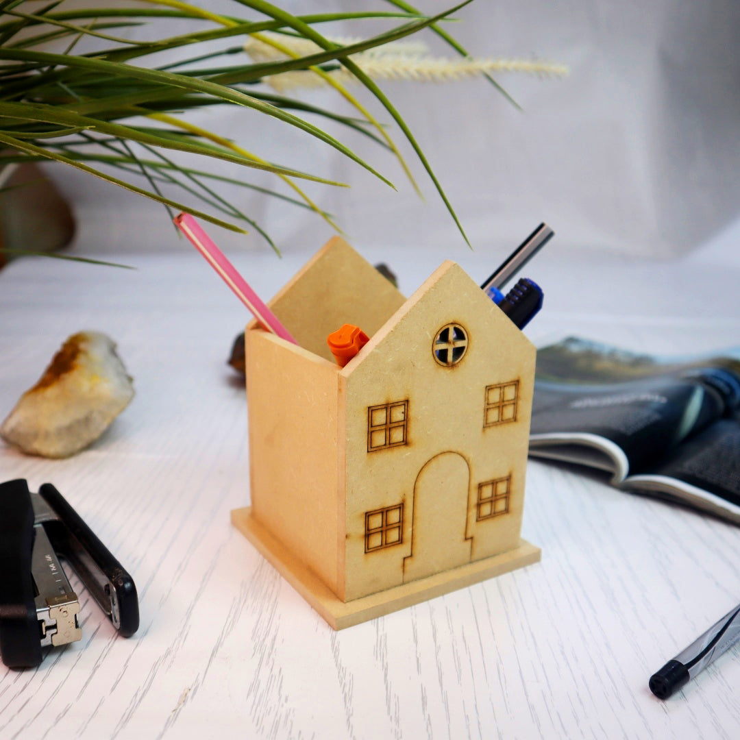 Premarked Hut Pen Stand