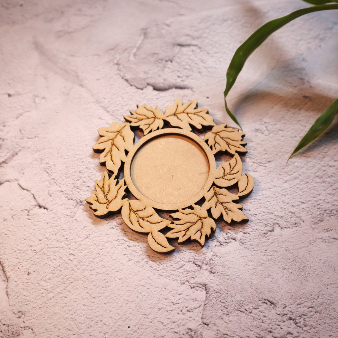 Leaves Circle T Light Holder