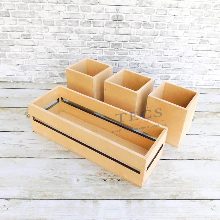 Stripped Basket with 3 Container